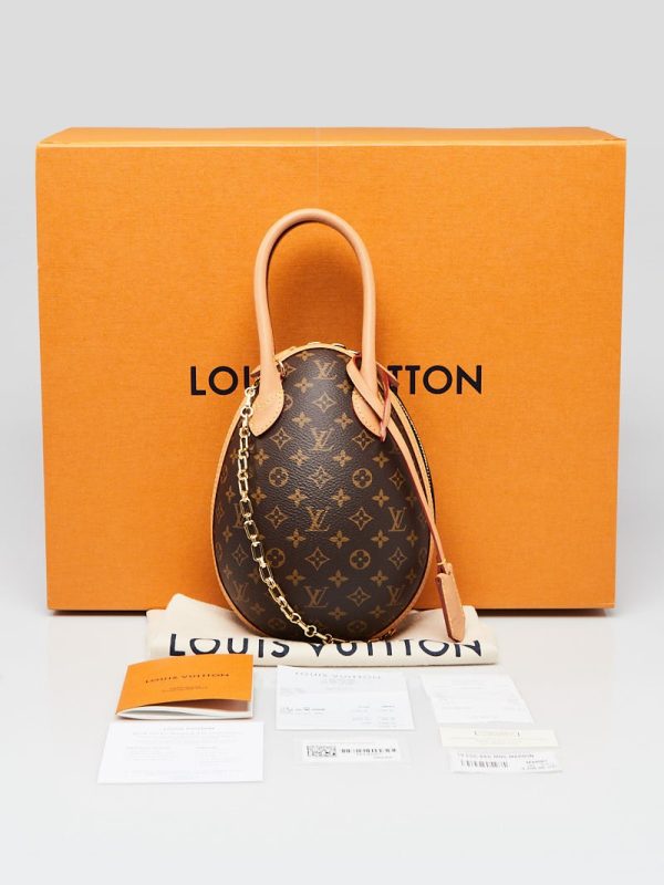 Louis Vuitton Monogram Canvas and Calfskin Egg Bag - Image 4