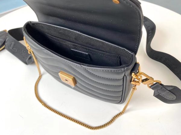 Louis Vuitton New Wave Multi-Pochette - Image 6