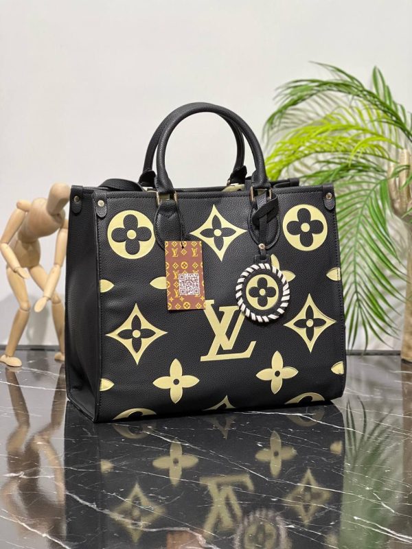 Louis Vuitton Onthego Bicolor Women Handbag Online - Image 9