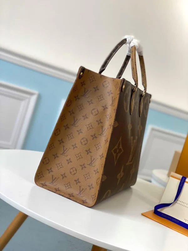 LV OnTheGo GM Tote Bag Brown - Image 2
