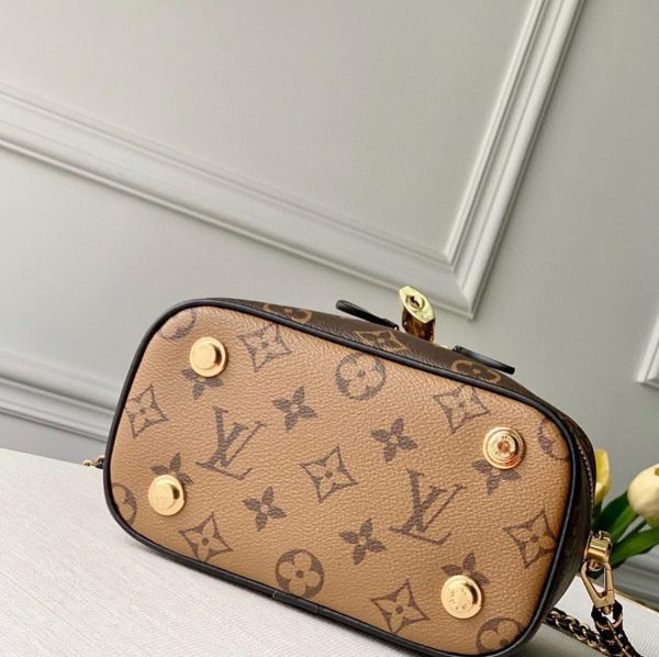 Louis Vuitton Vanity PM Autres Toiles Monogram Bag - Image 5