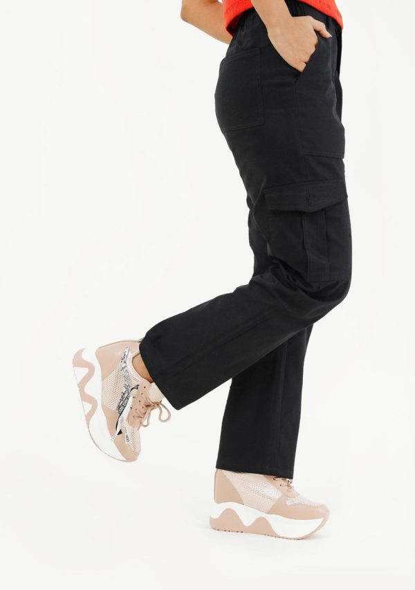 HIGH WAISTED CARGO BLACK PANT - Image 2
